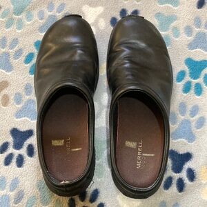 Merrell air cushion leather black shoes